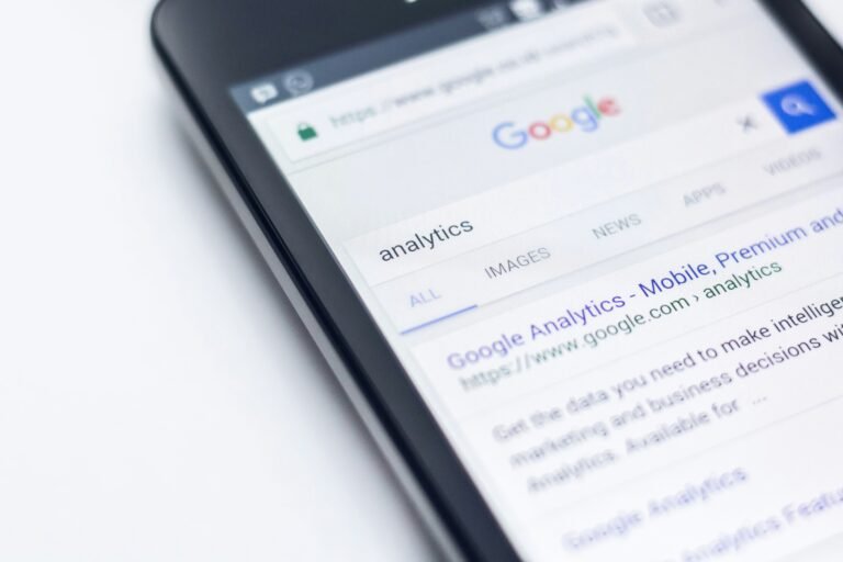 Google search page for google analytics used for recruitment metrics